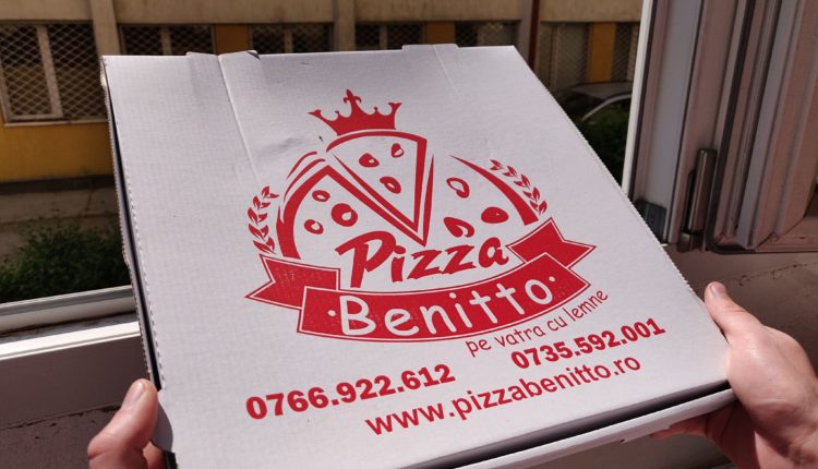 Pizza și paste de la Pizzeria Benitto